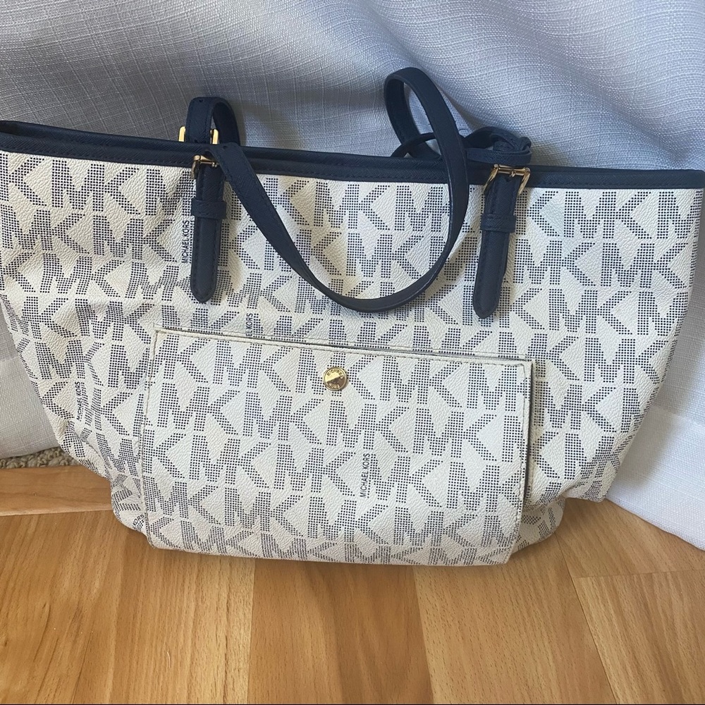 Michael Kors Monogram Purse